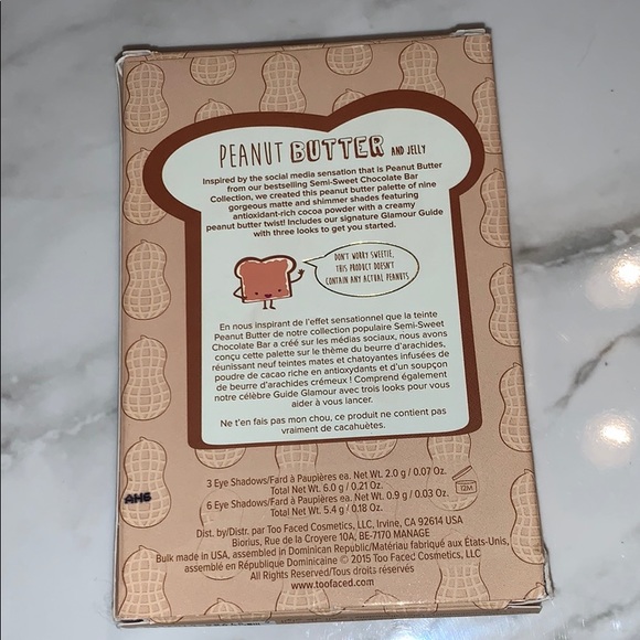 Too Faced Peanut Butter & Jelly Eyeshadow Palette - Picture 3 of 16